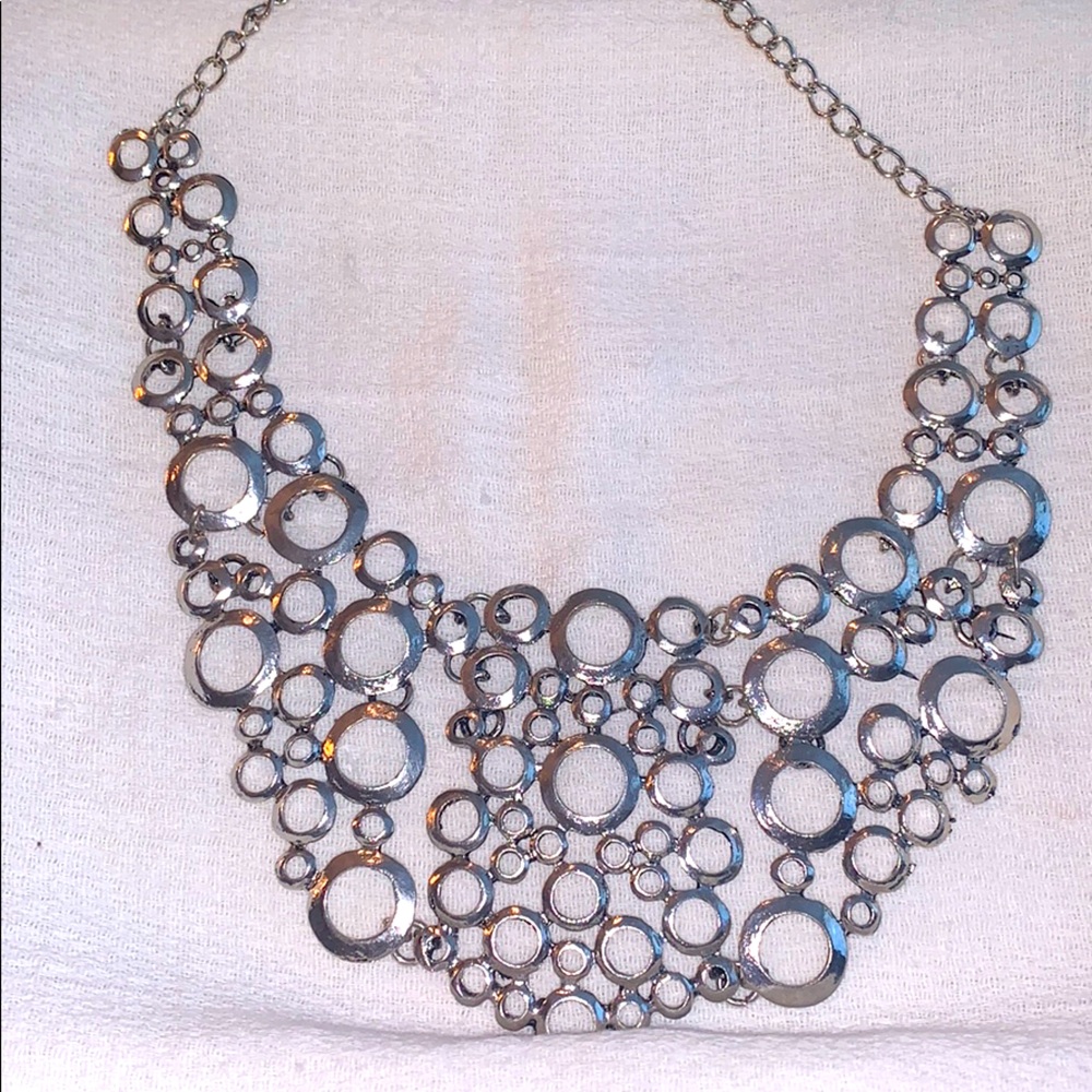Bubble necklace